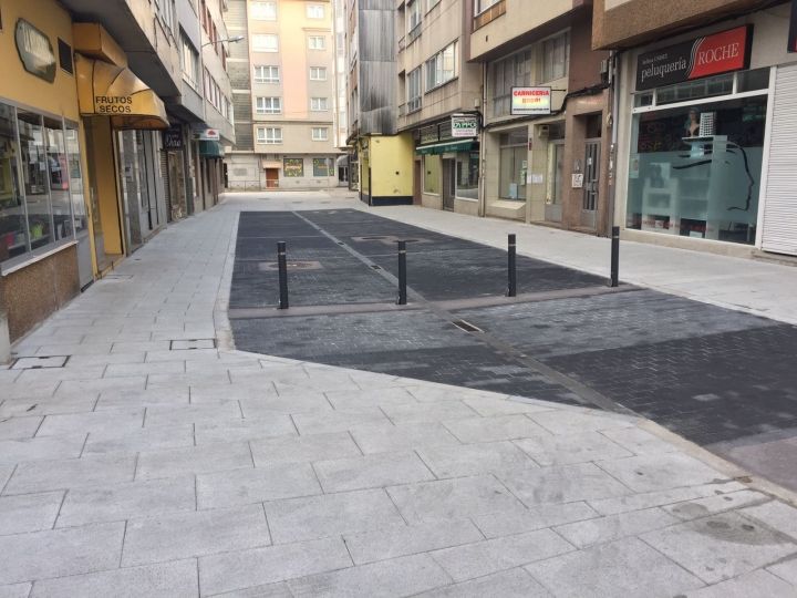 Renovación de redes y pavimentaciones en la calle del Río y en la 1ª travesía de la calle obra.