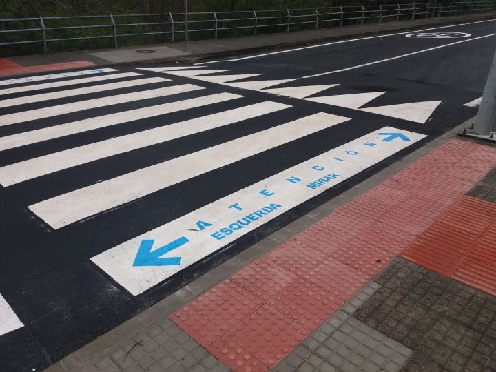 Acondicionamiento y mejora de la seguridad viaria en el PK 20+700 de la EP 7001 en Forcarei.