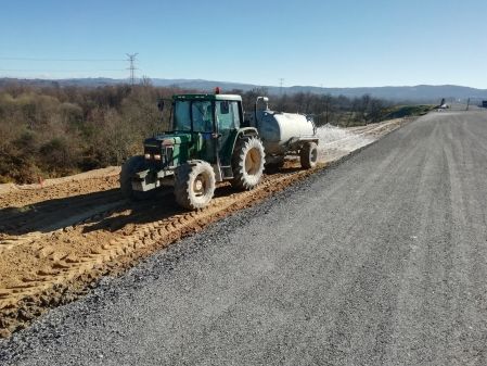 Tractor John Deere con cuba