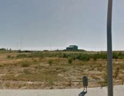 Arines Obras y Proyectos, S.L. compra parcela para Aparcamiento de Maquinaria